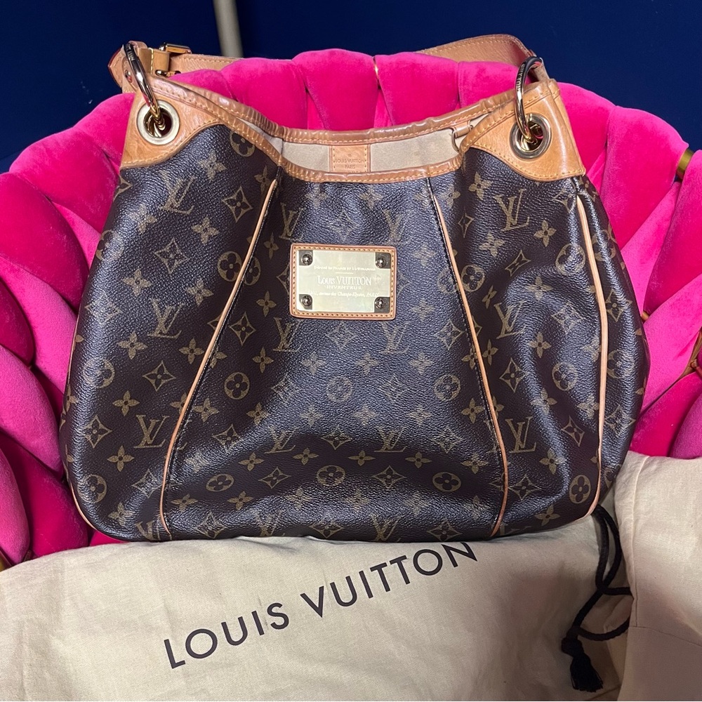 Louis Vuitton Galliera Monogram Canvas Shoulder Bag with Brown Trim
